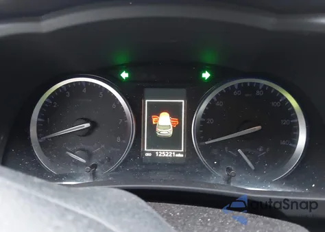 2018 Toyota Highlander Xle from USA, damaged, VIN 5TDKZRFH6JS262619